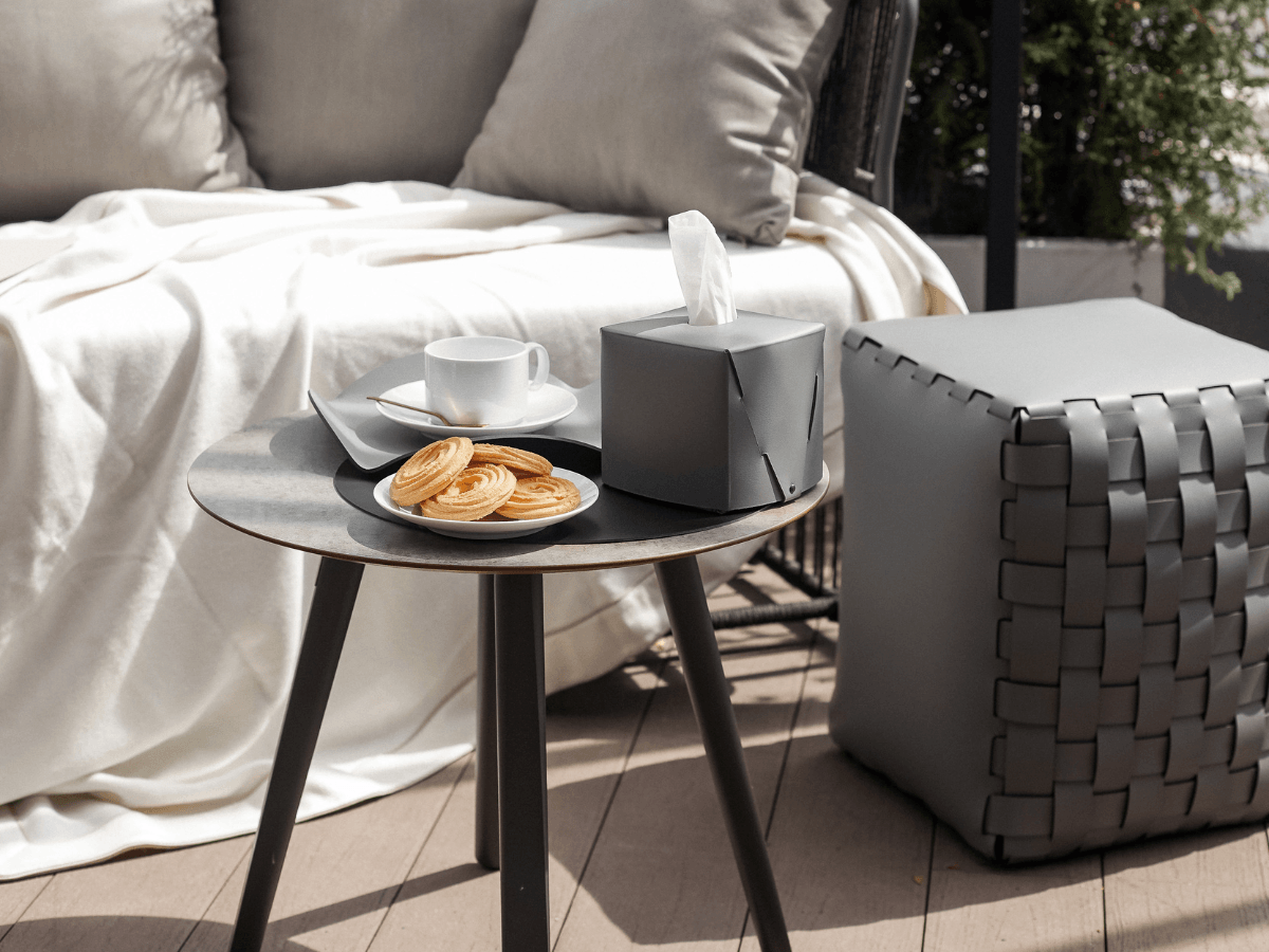 Outdoor Furnishings at Modern Terrace