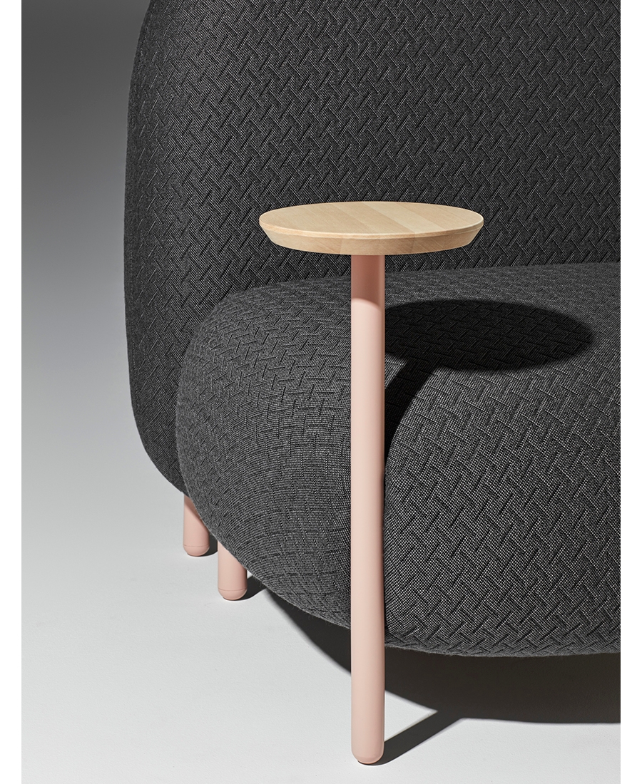 Sofa and Pouf | BALLOON