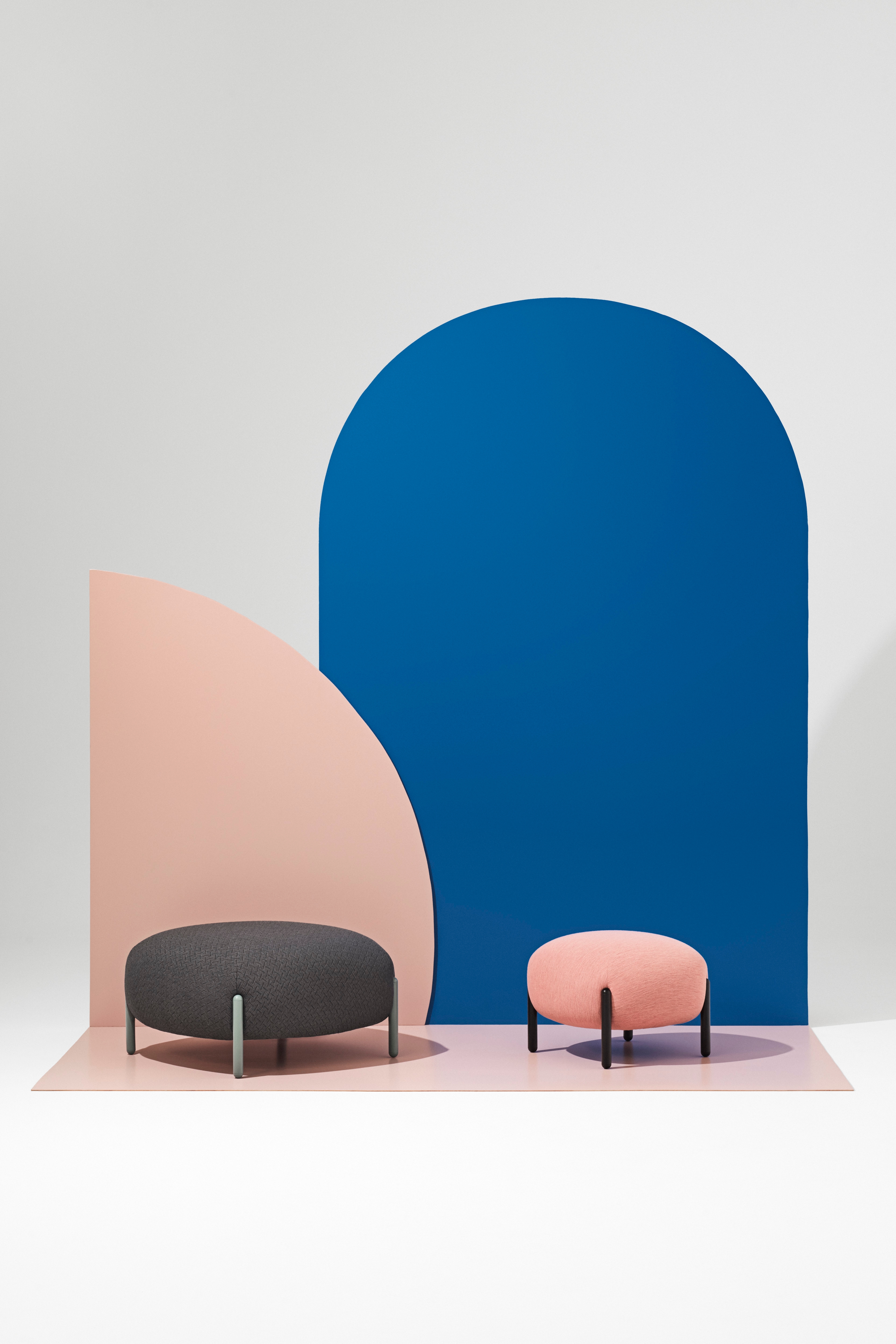 Sofa and Pouf | BALLOON