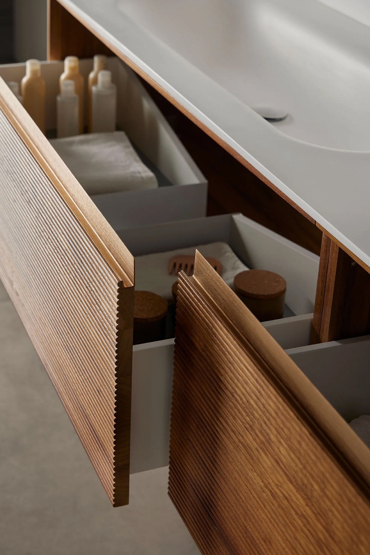 Grooved Drawer Systems - Solid Wood