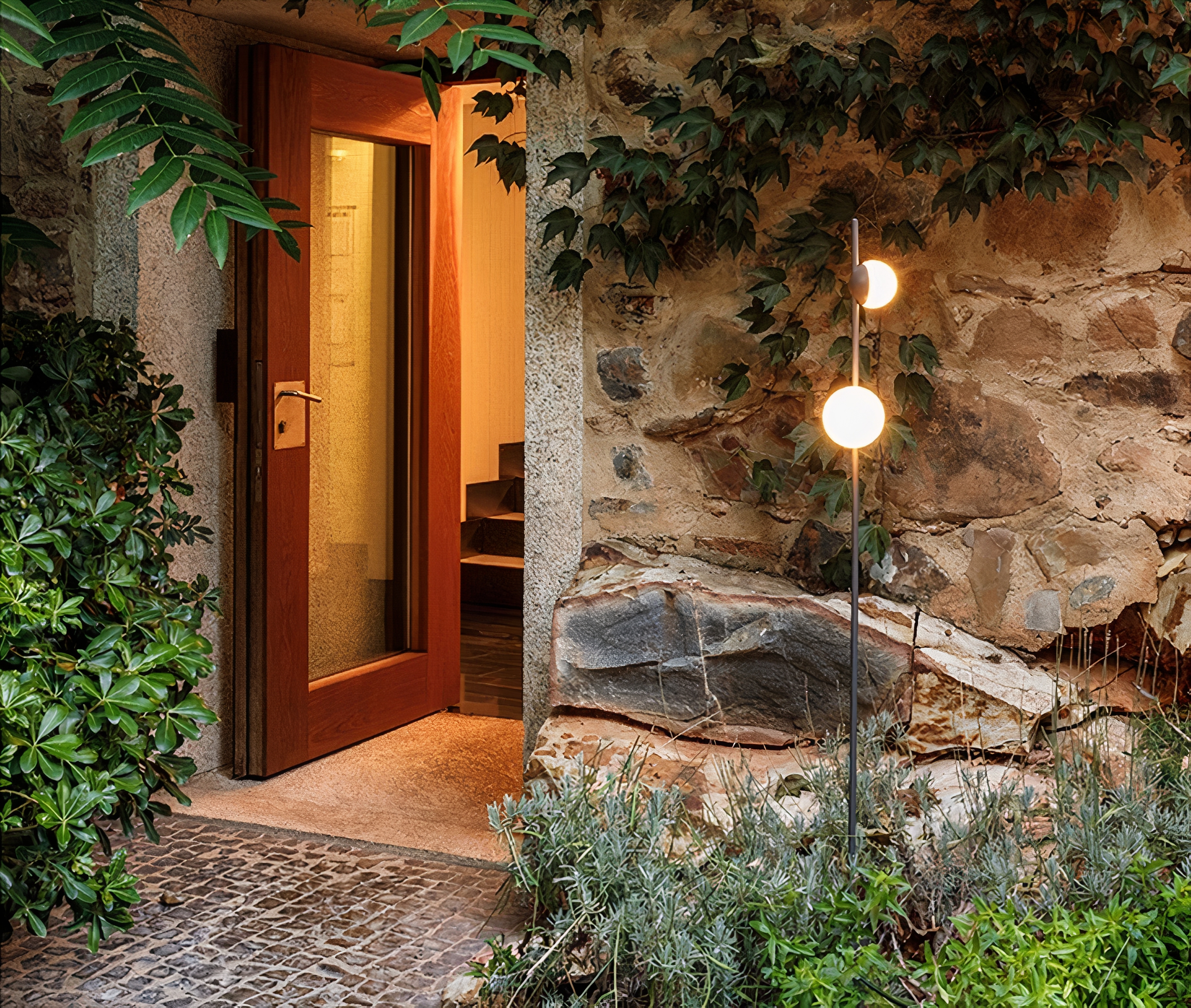 Outdoor Floor Lamps - June