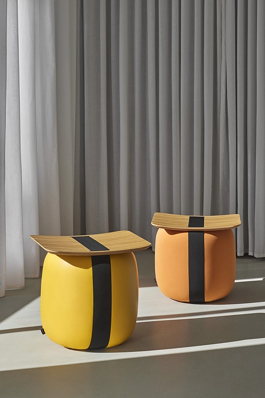 NIGIRI pouf in yellow and oak plywood