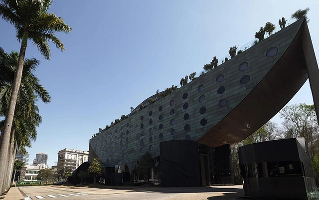 Roca sustainable bathroom products in hotel