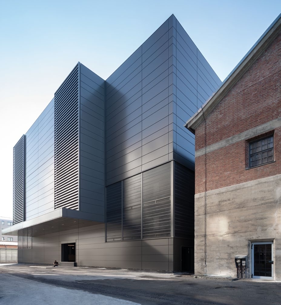 Modular Metal Wall - Qbiss One NEXT