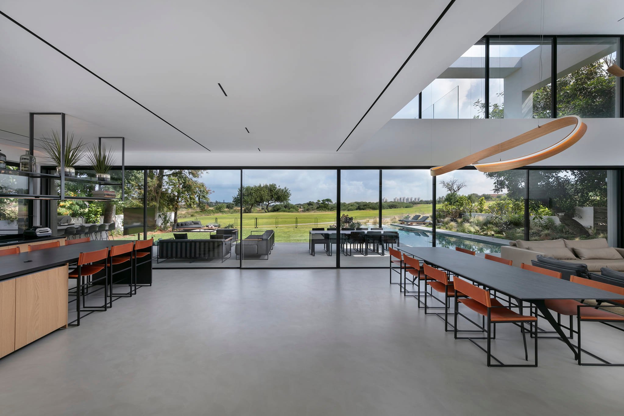 Minimal Sliding Door System - Motion 520