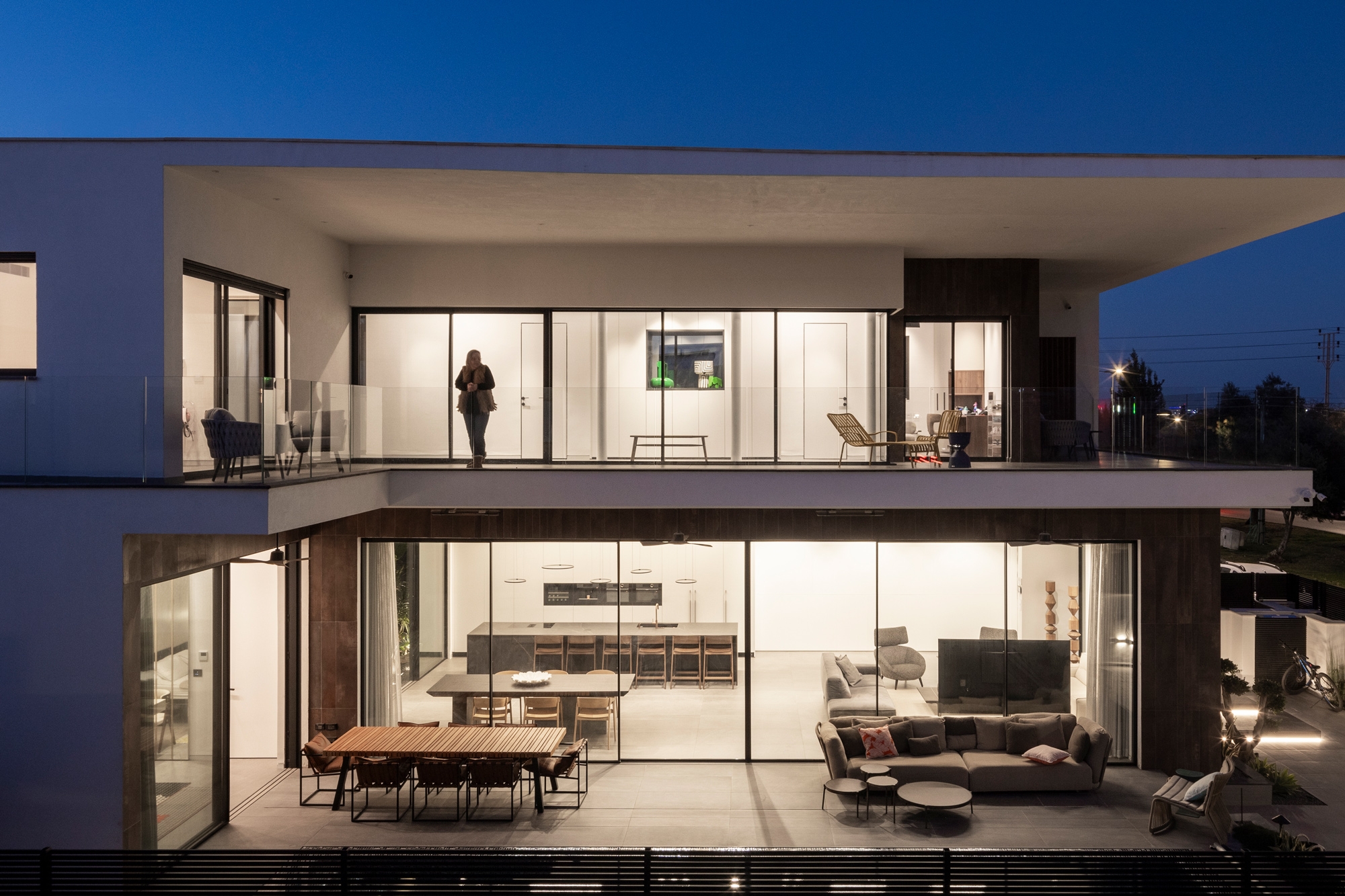 Minimal Sliding Door System - Motion 520