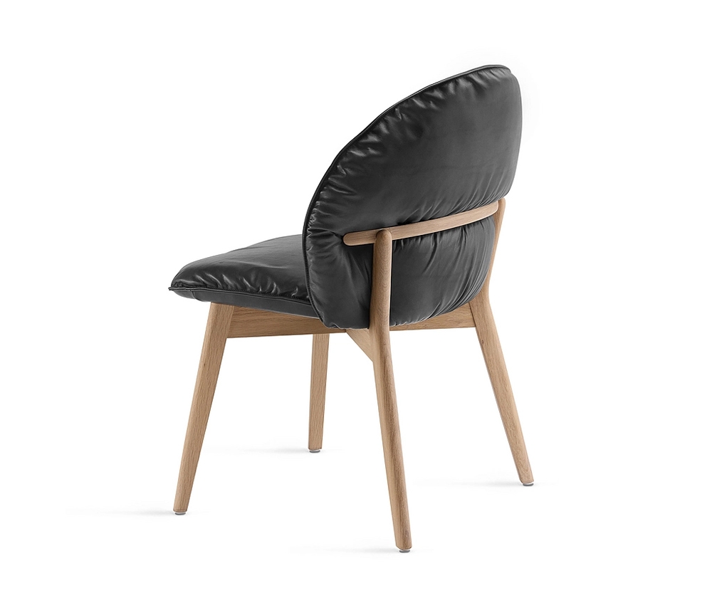 Interior Seating - Marie