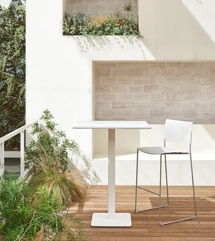 Bar Tables - High Tables