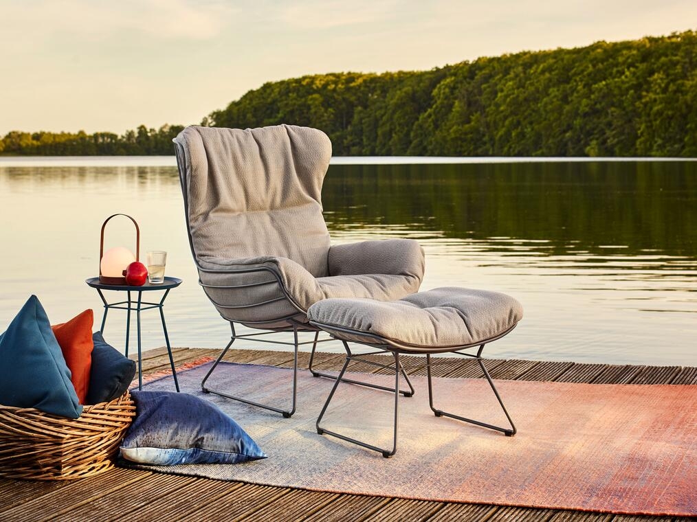 Outdoor Loungers - Leyasol