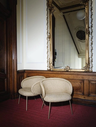 Table Chairs - Ona