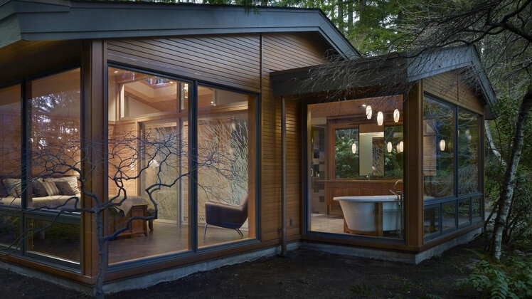 Sliding Door System at Seattle Residence
