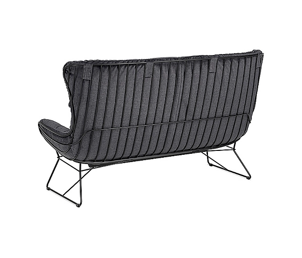 Wingback Couch - Leyasol