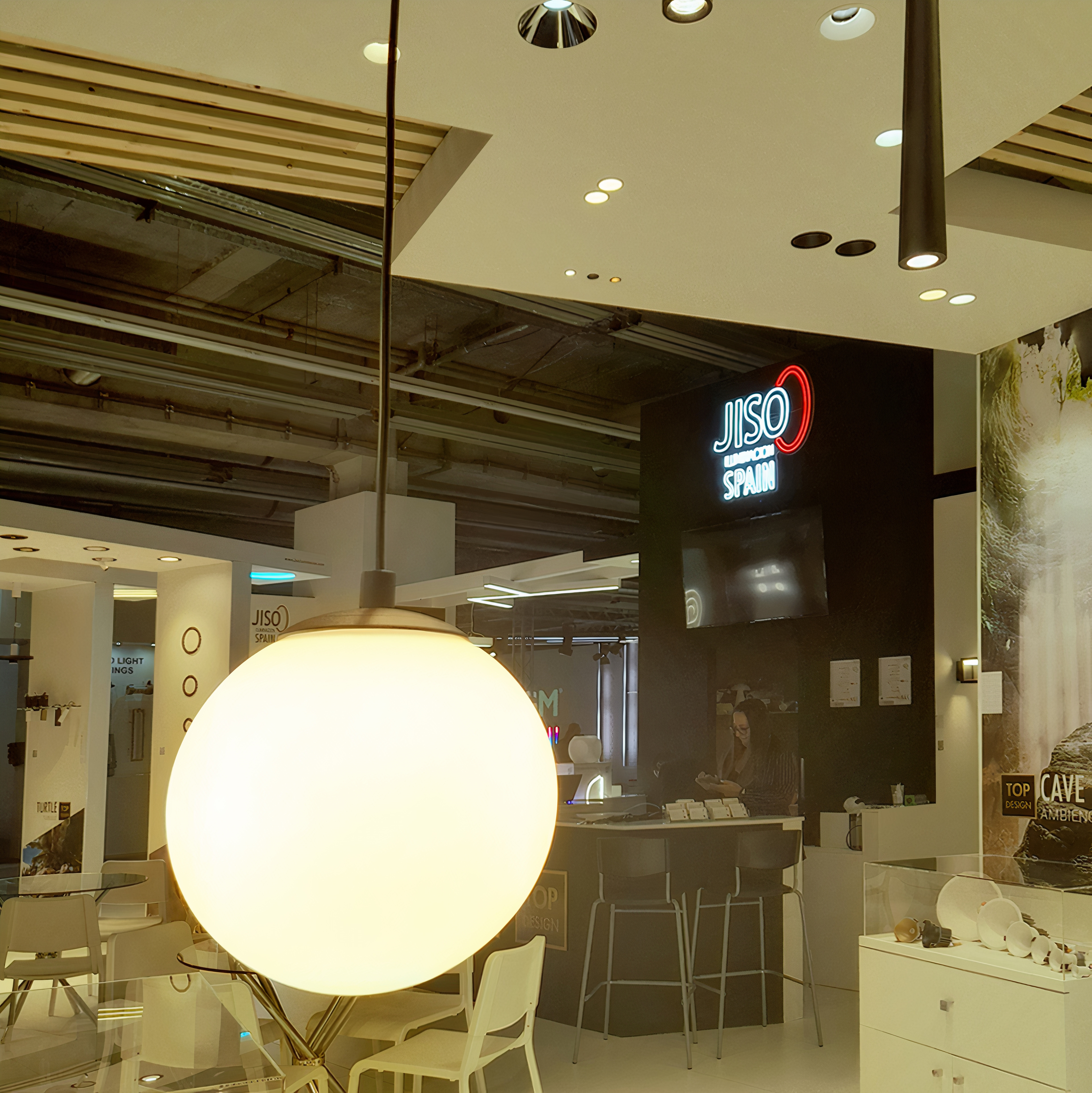 Magnetic Linear Lights