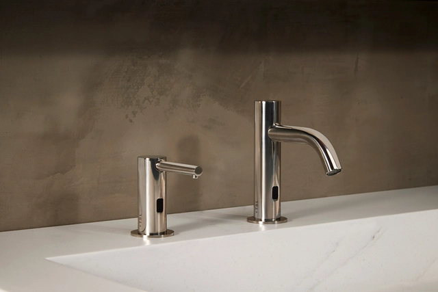 Sensor Deck-Mounted Faucet - TSL.990