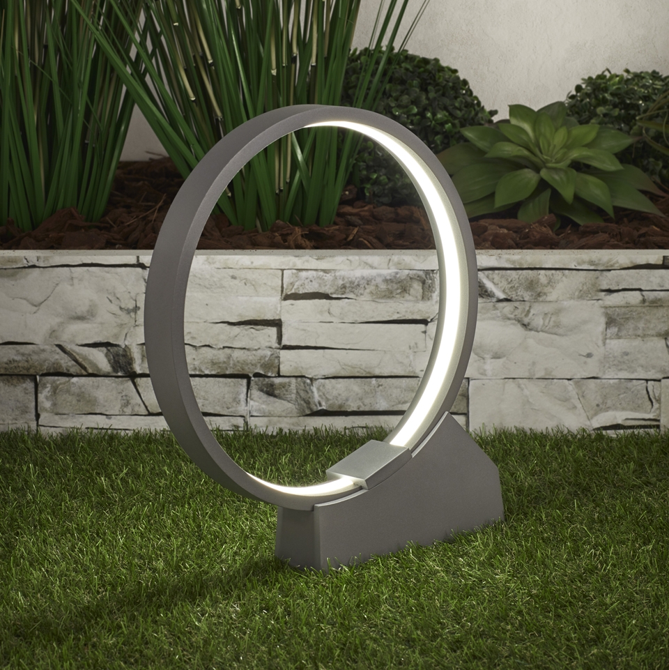 Outdoor Bollard Lights