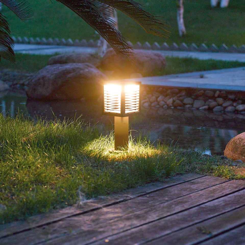 Outdoor Bollard Lights