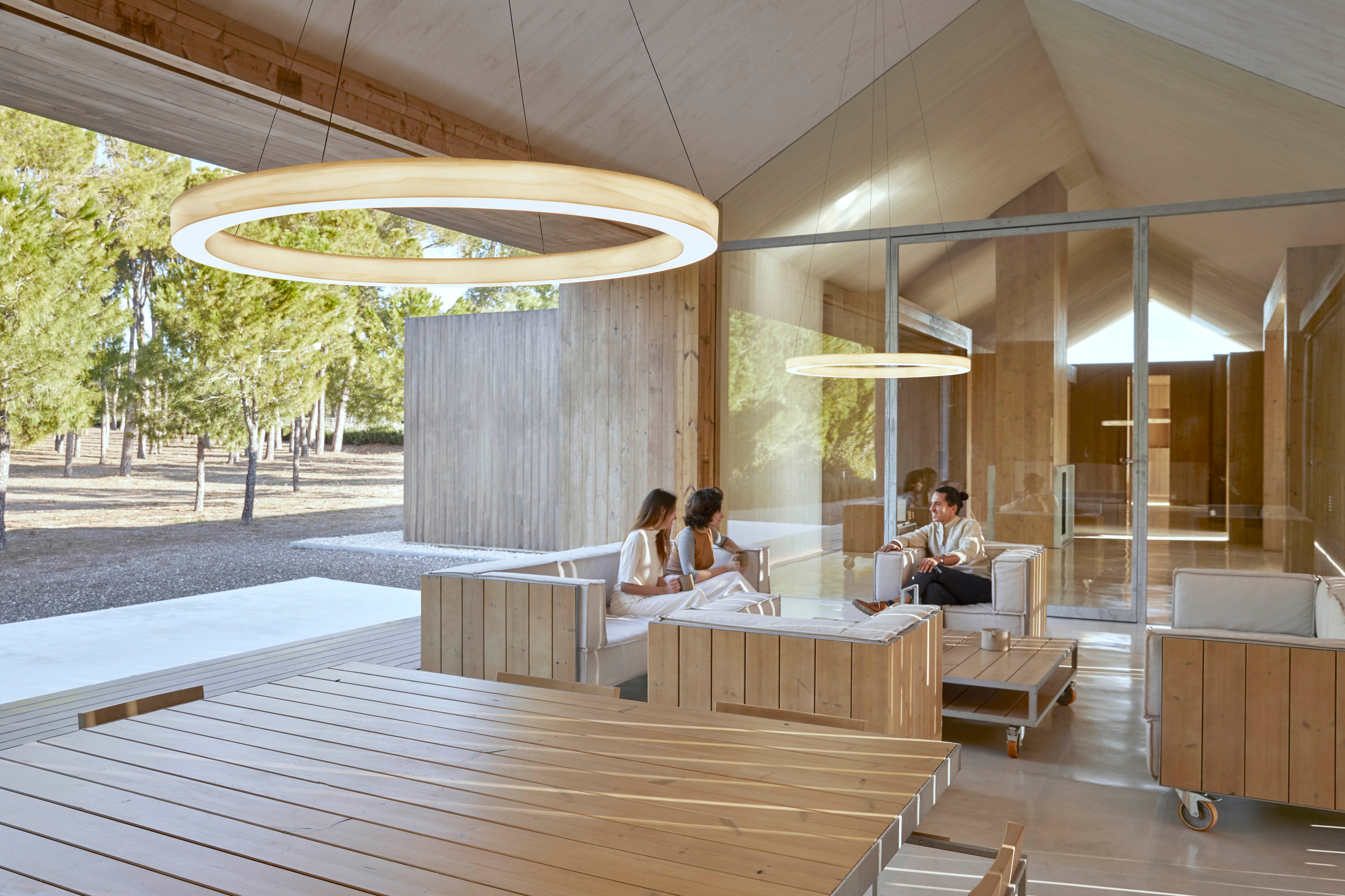 Accent light at Refugio