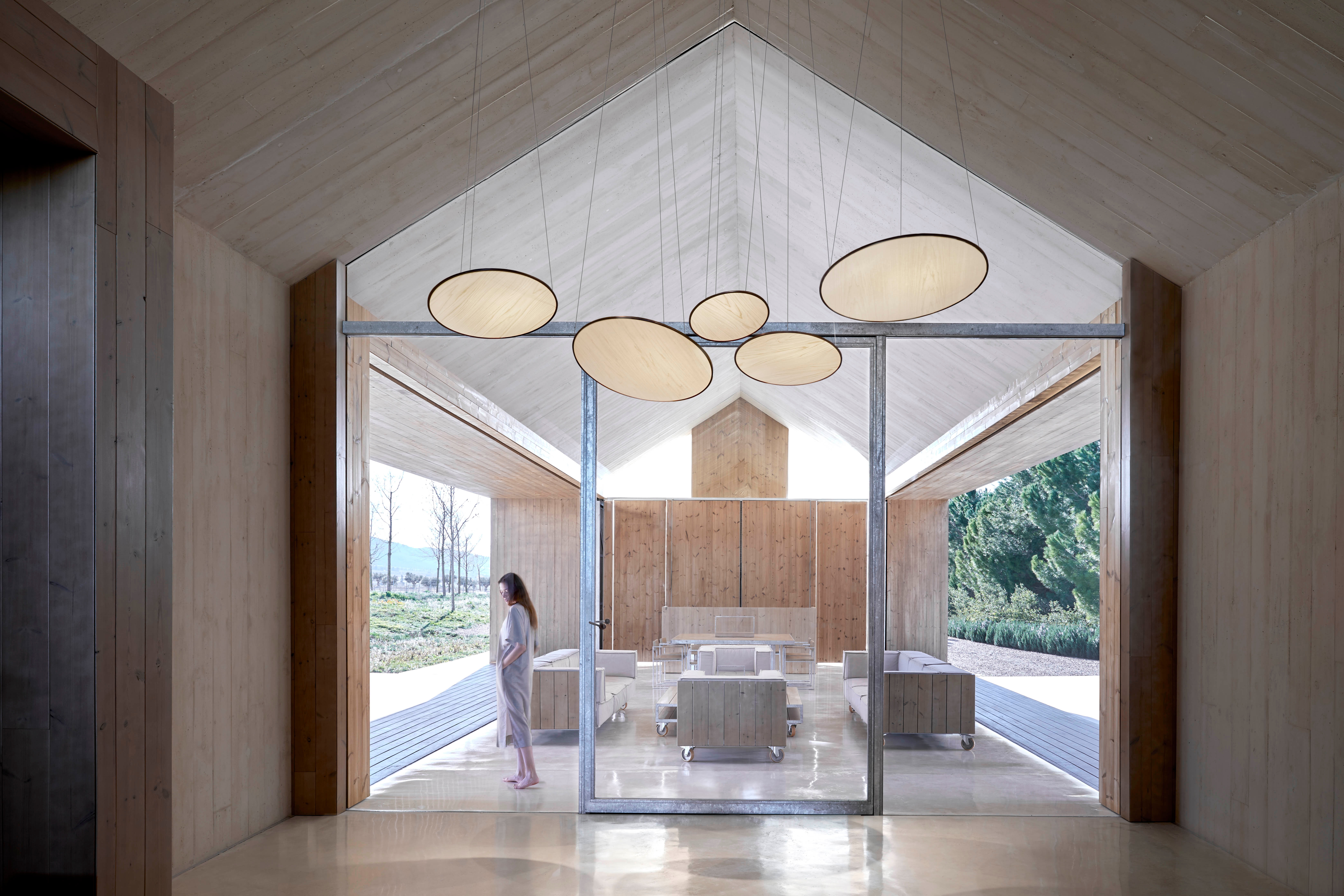 Accent light at Refugio