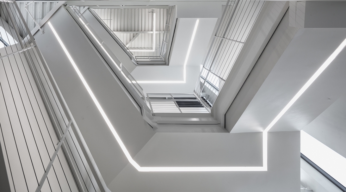 Interior Lighting in San Francisco Airport