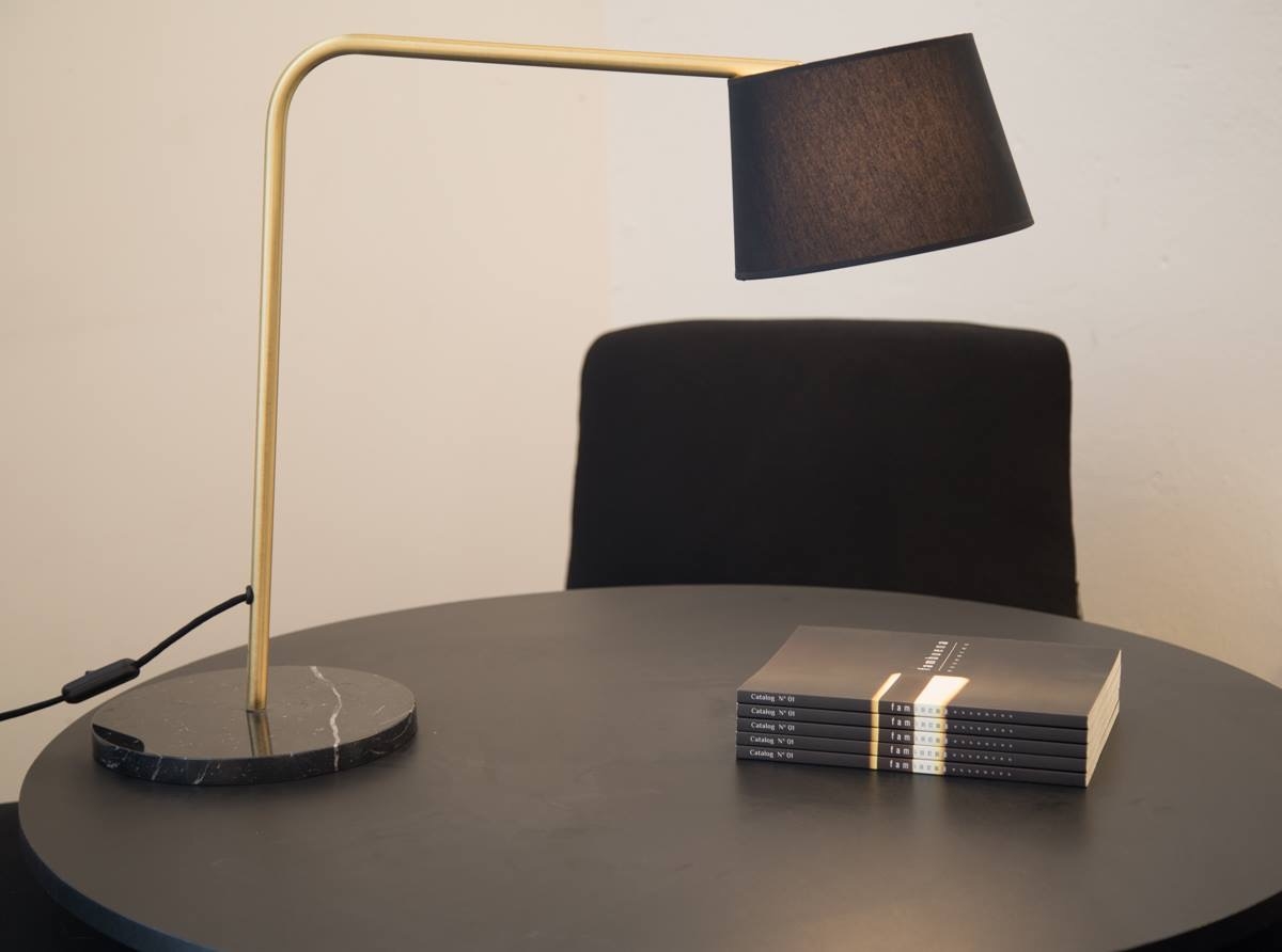 Lighting fixtures - Excéntrica