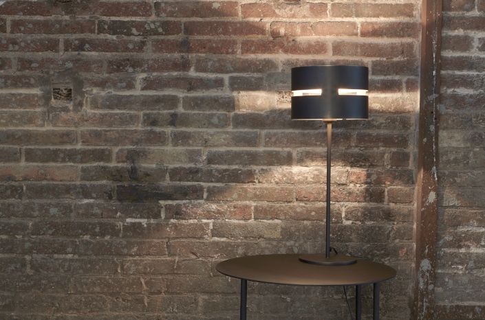 Lighting fixtures - Luz Oculta Metal and Wood