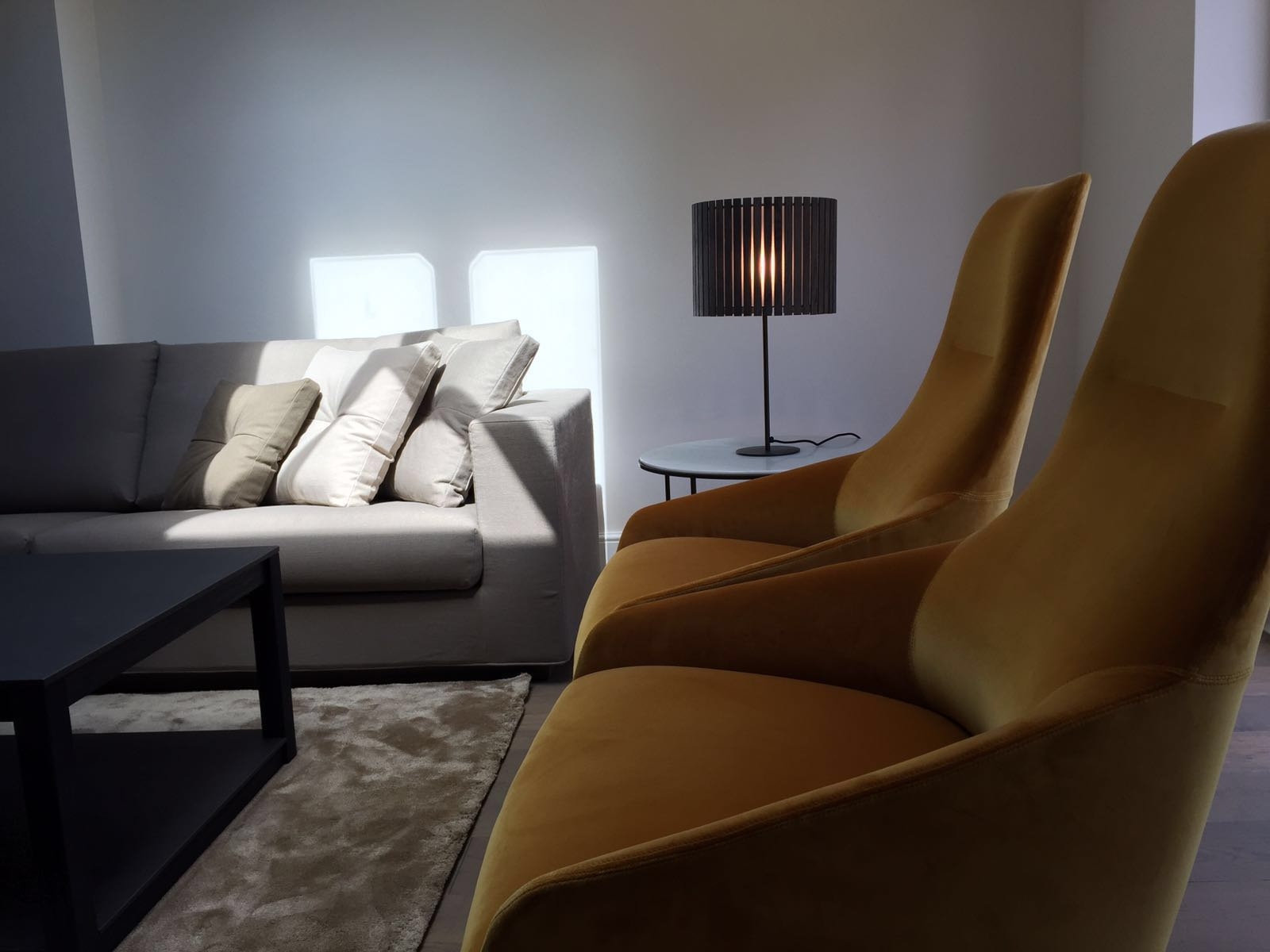 Lighting fixtures - Luz Oculta Metal and Wood