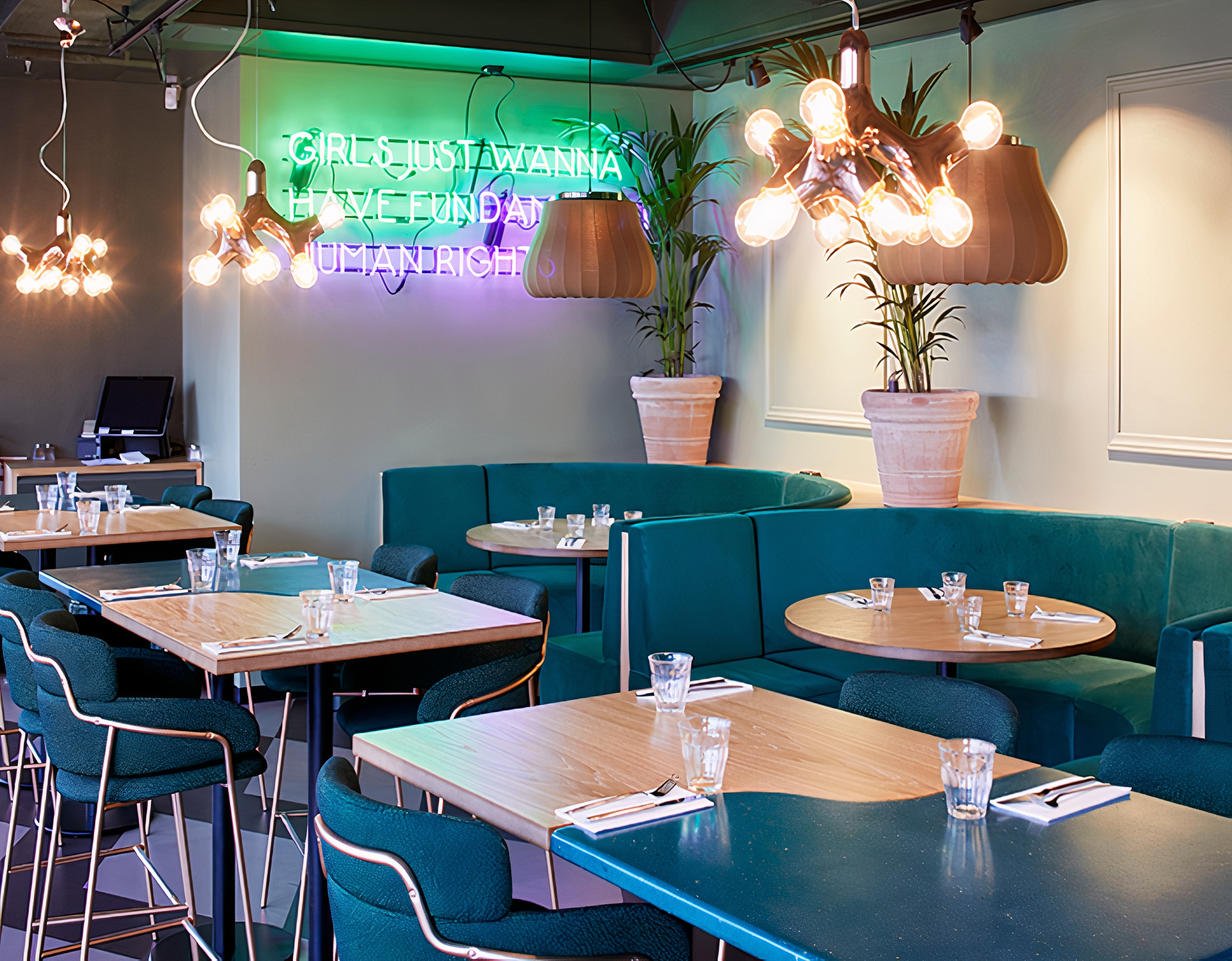 Lighting in Helsinki Restaurant