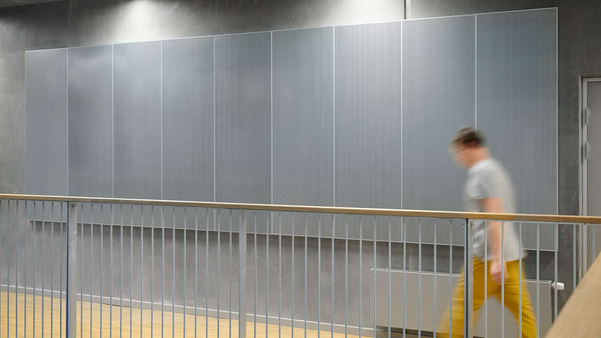 How to use Metal in Acoustic Solutions