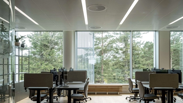 Customized Clip-In Ceilings at Offices in Hørsholm