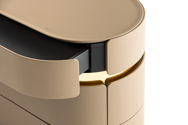 Toshi chest of drawers