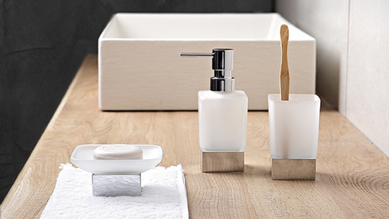 Metallic Bathroom Accessories - Soap Dish