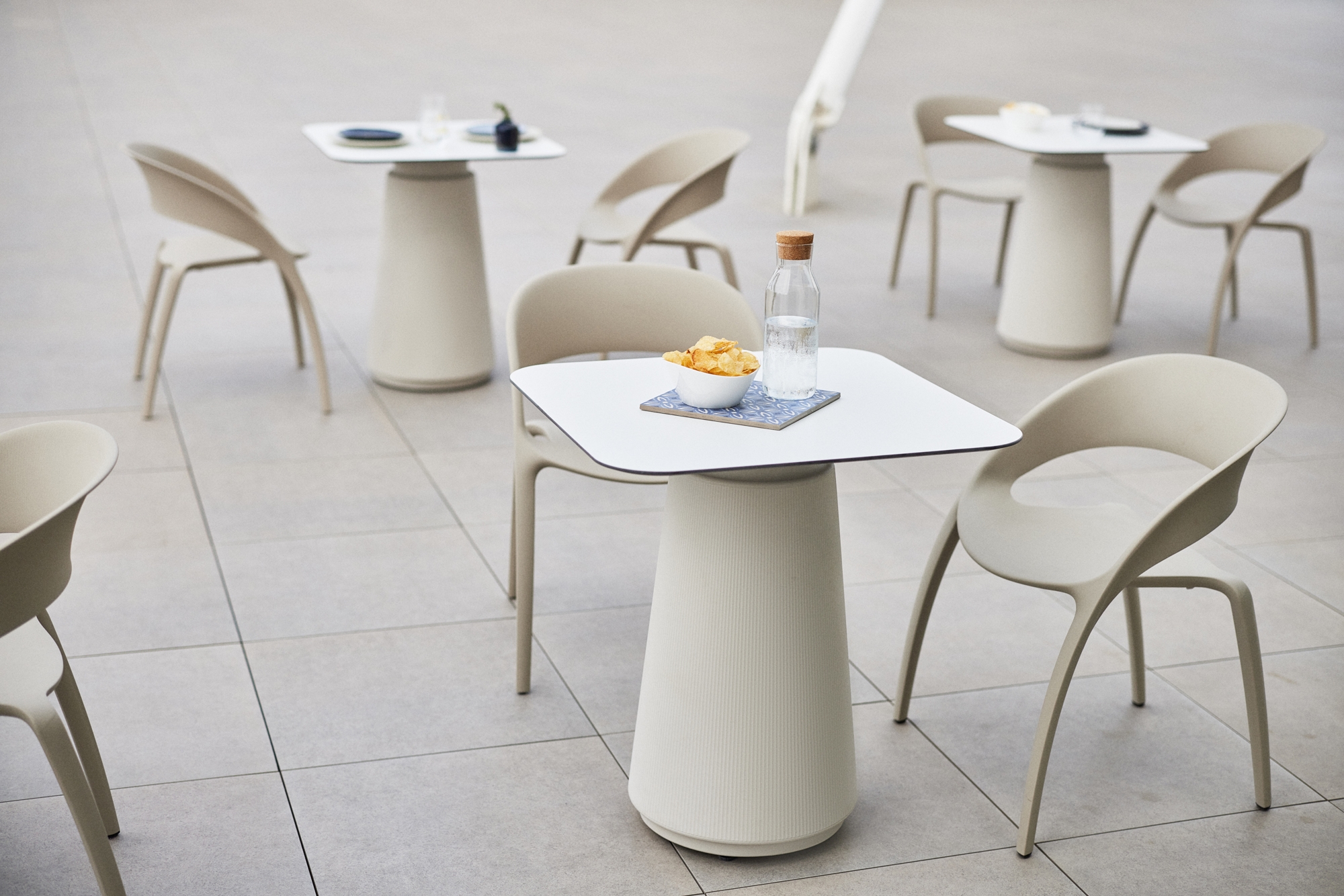 Tables - Dorik Series