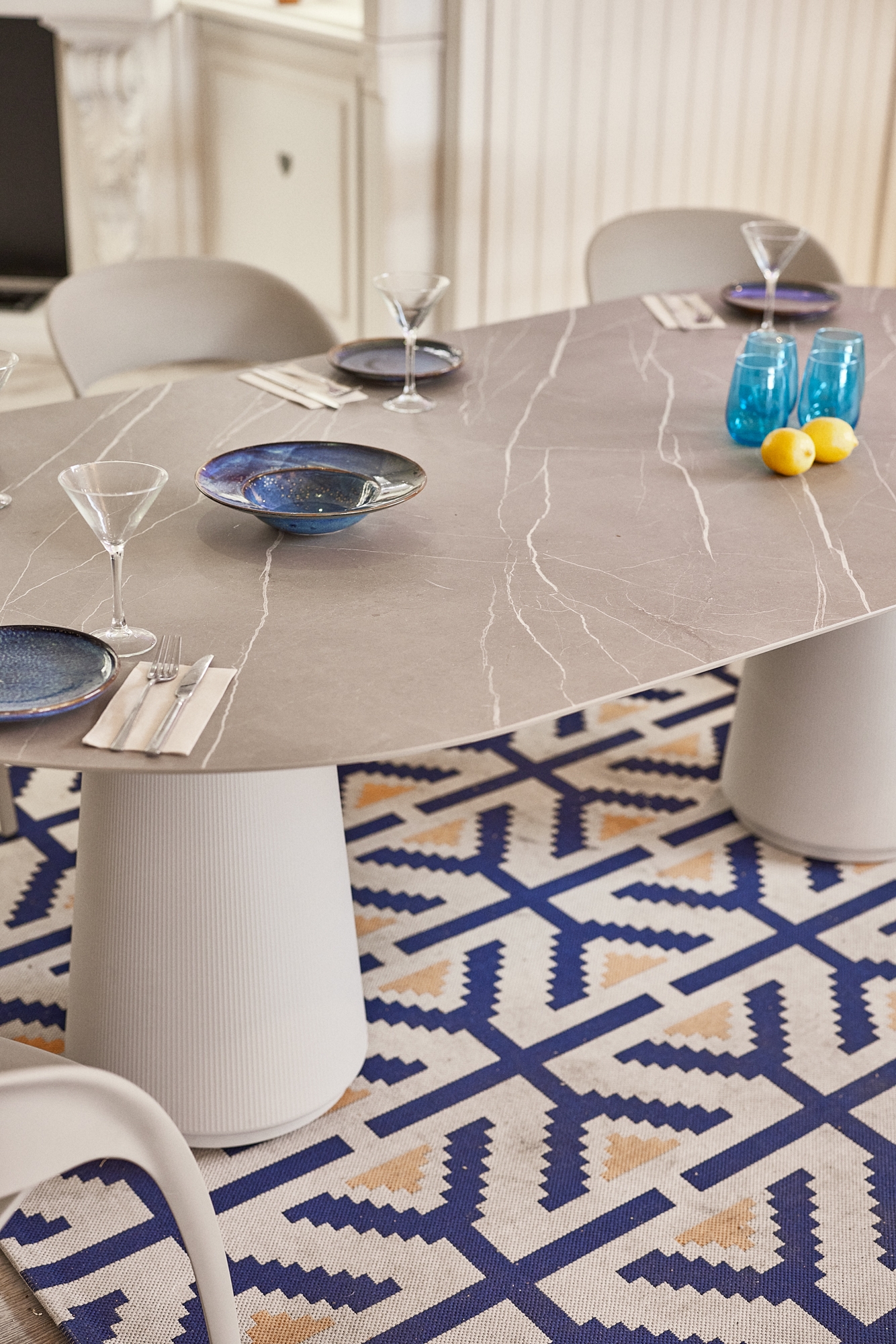 Tables - Dorik Series