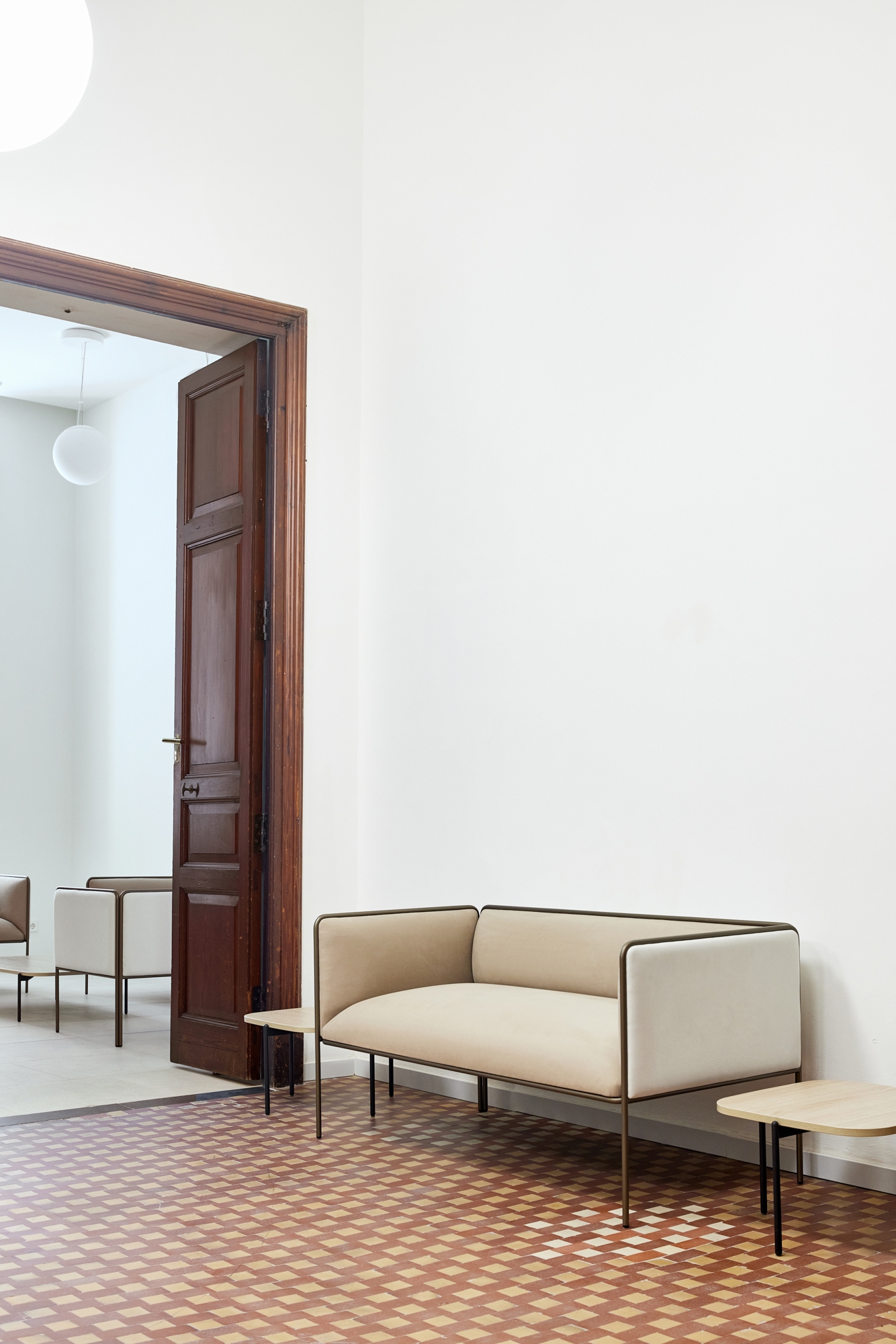 Sofas & Armchairs - Meetia Series