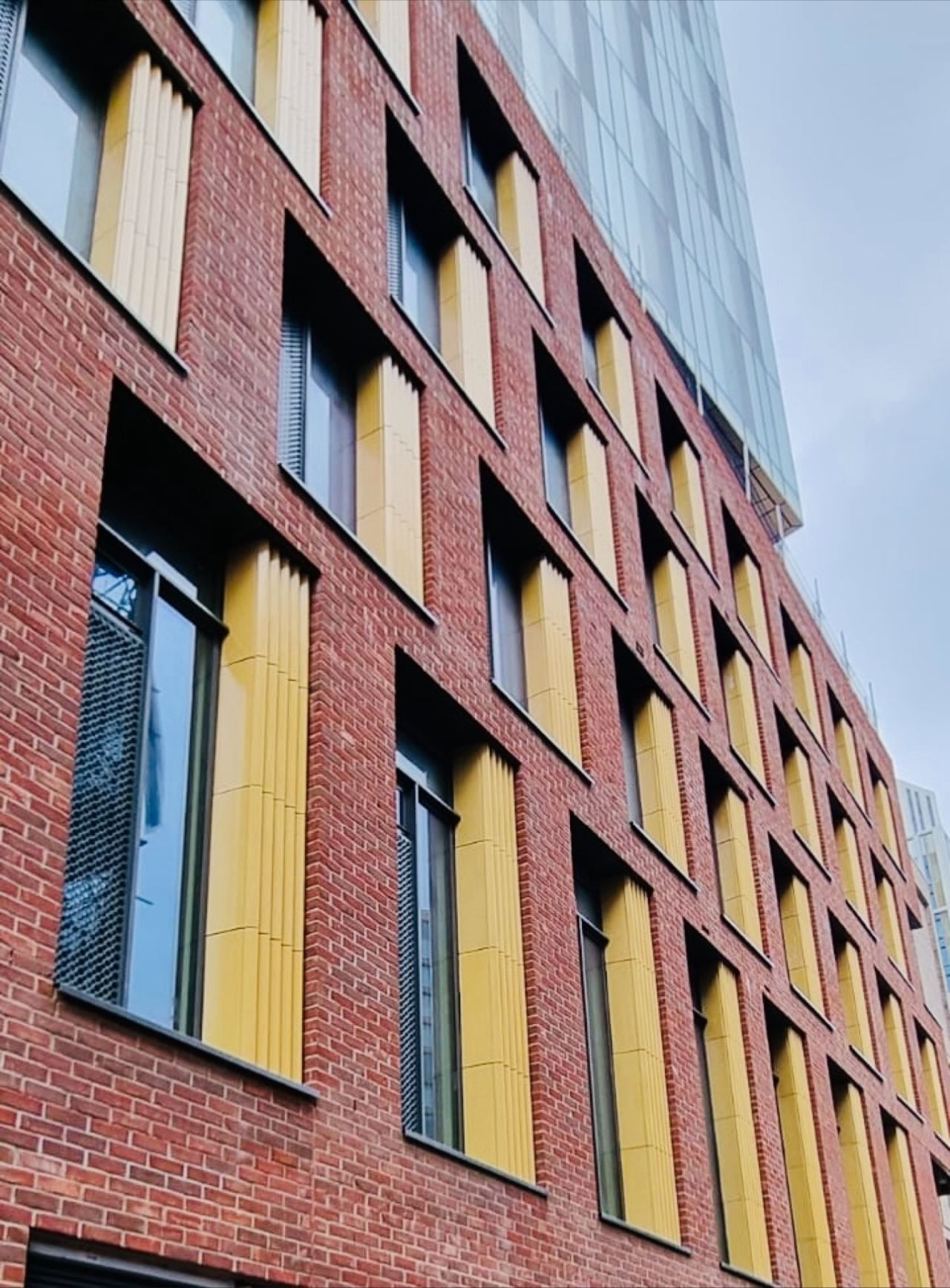 Stoneware Façade in Leeds Student Residence