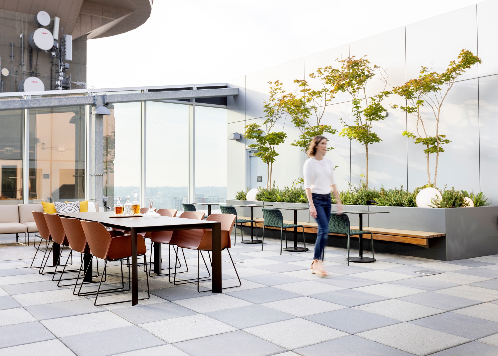 Outdoor Dining Tables