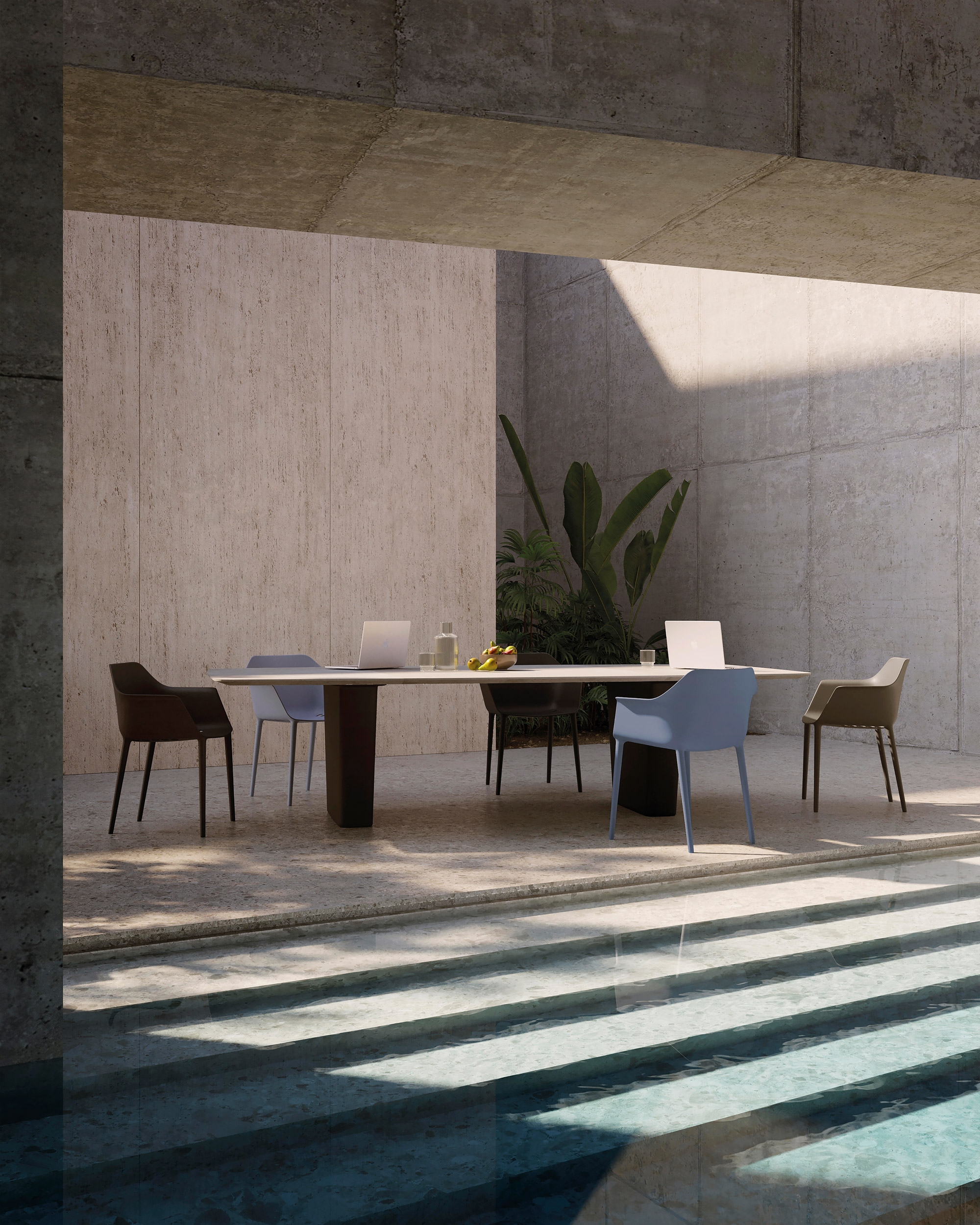 Outdoor Dining Tables