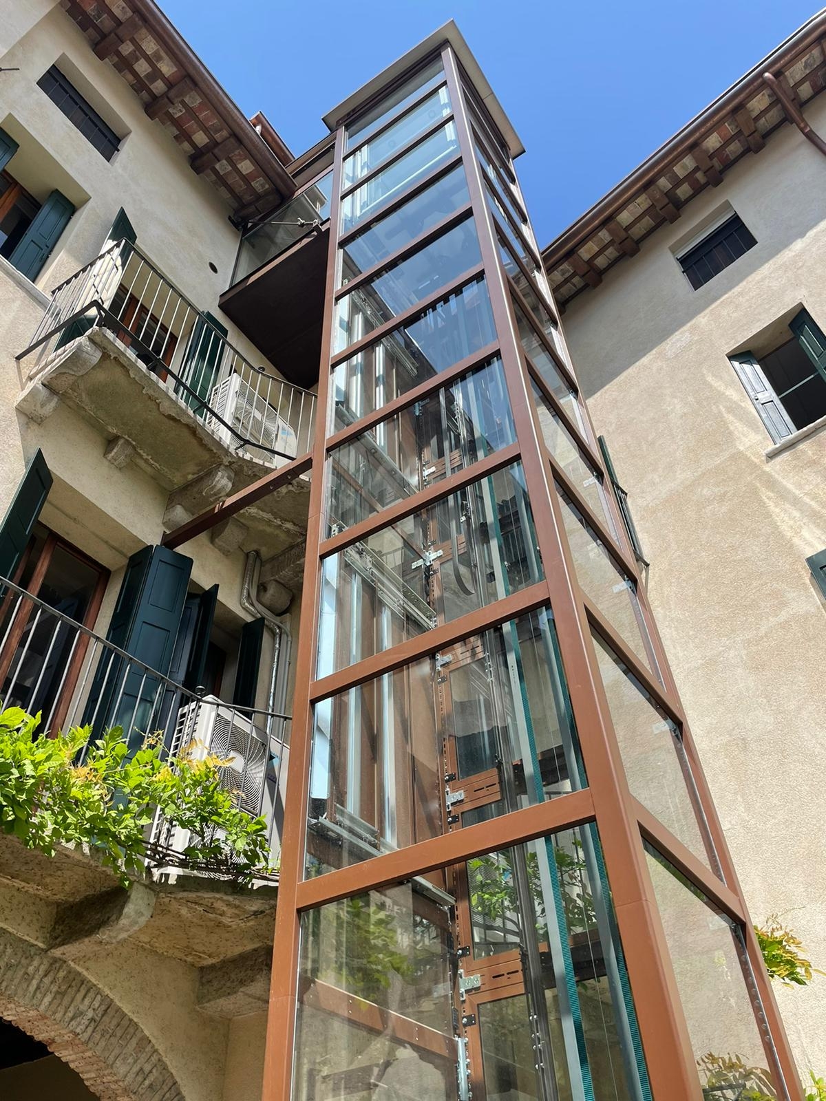 Home Elevator - AR:IA