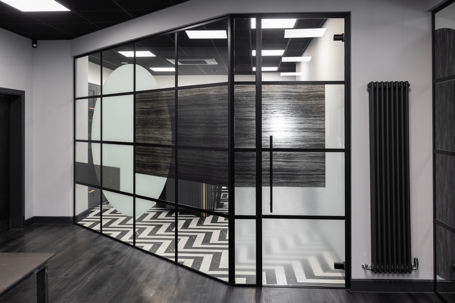 3M™ FASARA™ Glass Finishes at Innova Kitchens