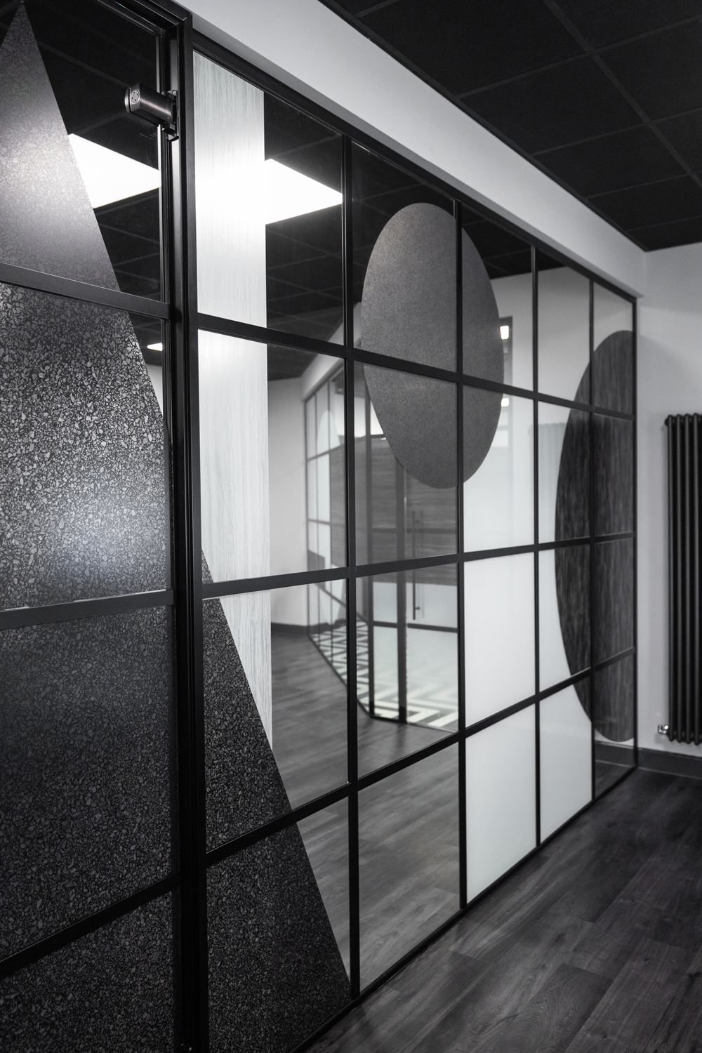 3M™ FASARA™ Glass Finishes at Innova Kitchens