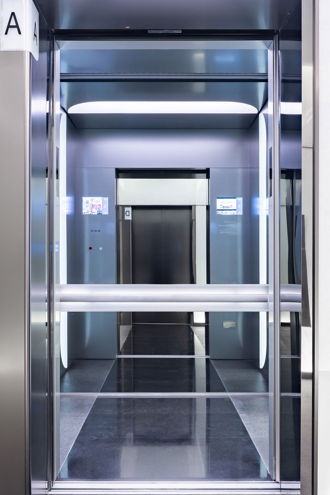 High-Rise Elevator - Schindler 7000
