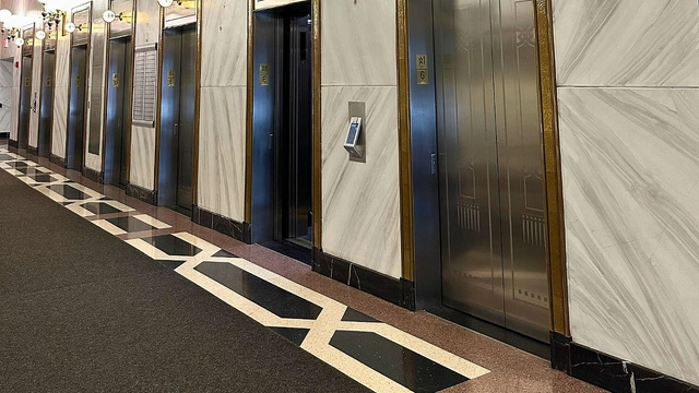 Elevator Traffic Management in Chamber of Commerce