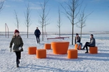 Mobiliario inclusivo de exterior para parques