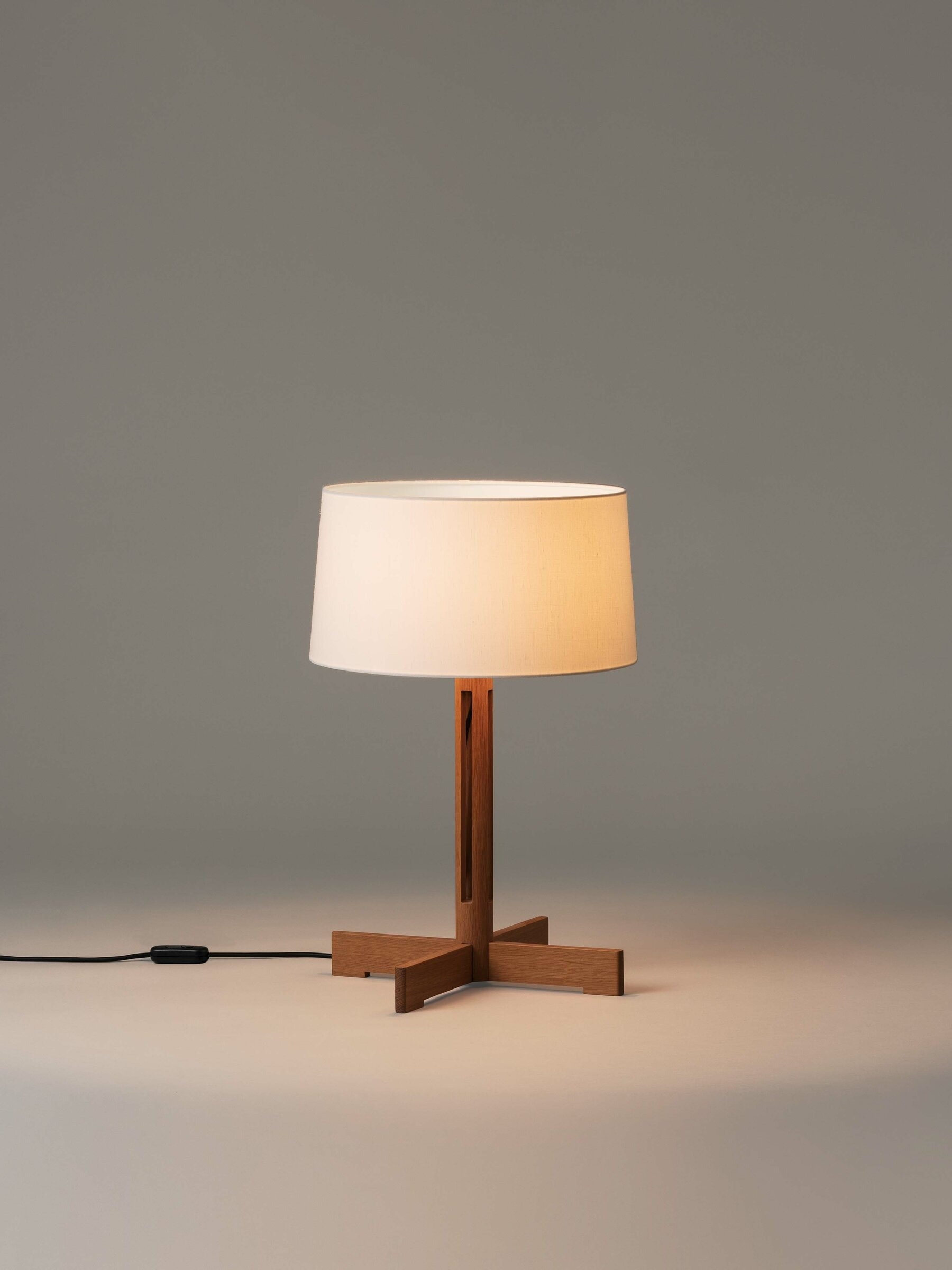 Floor & Table Lamps - FAD