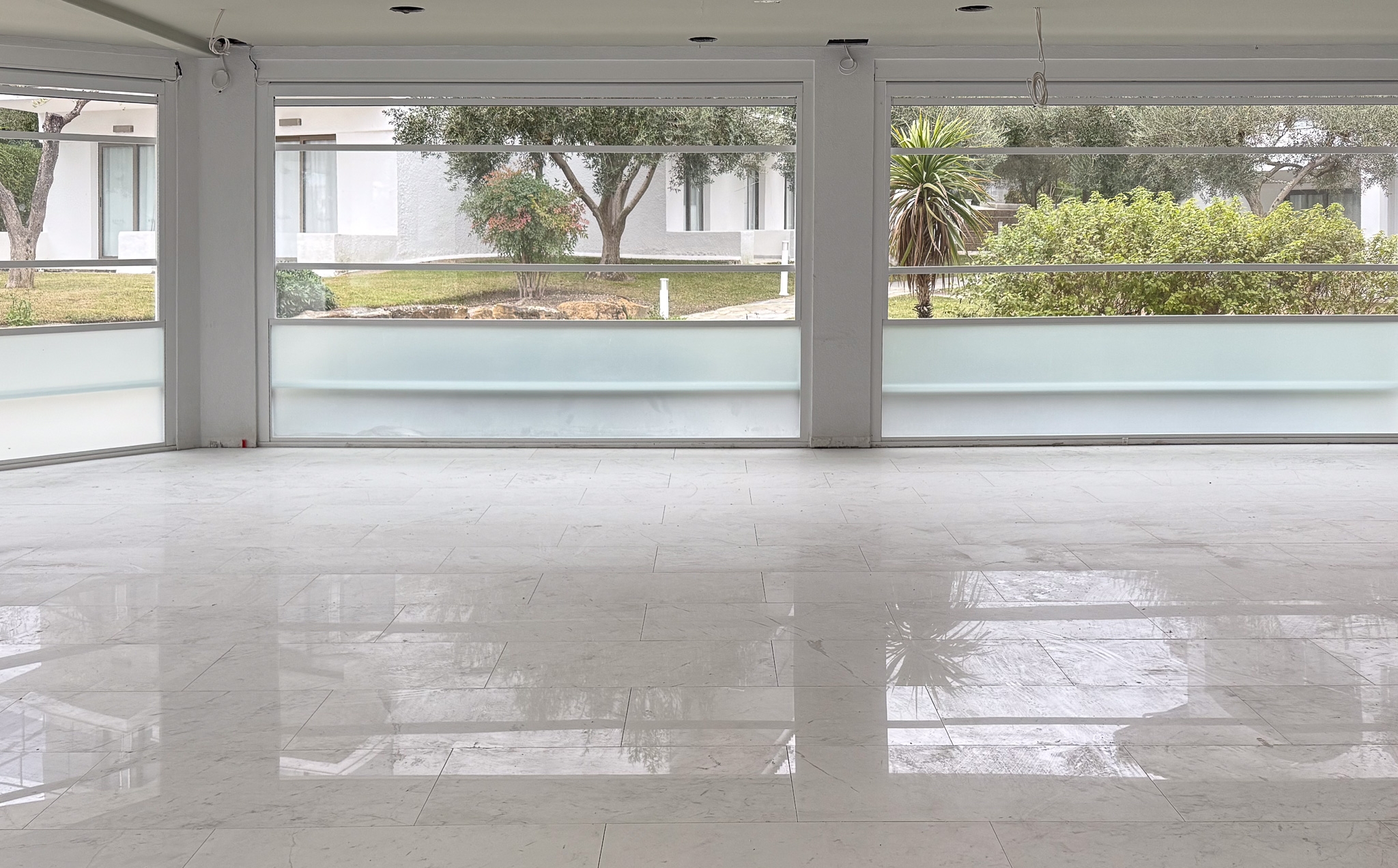 Marble - Royal White