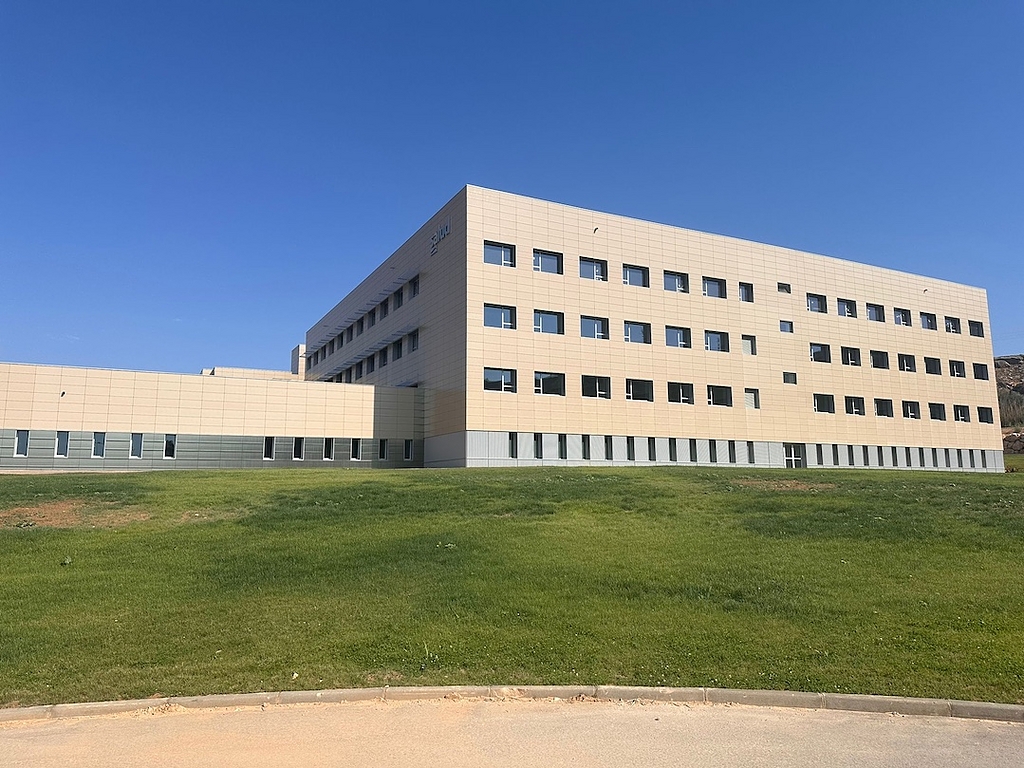 Ventilated Facade Ceramic Tiles - Faveker