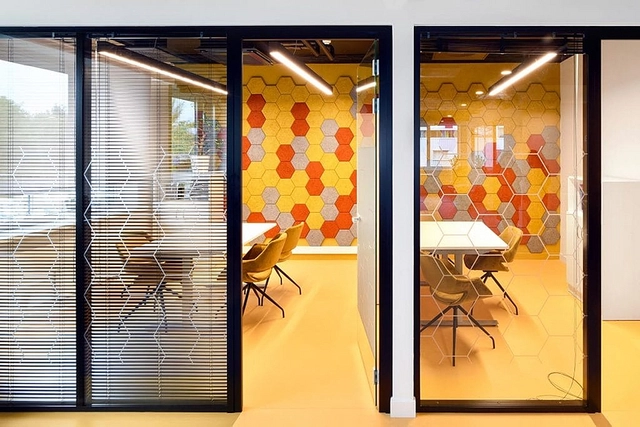 Wood Wool Shapes application