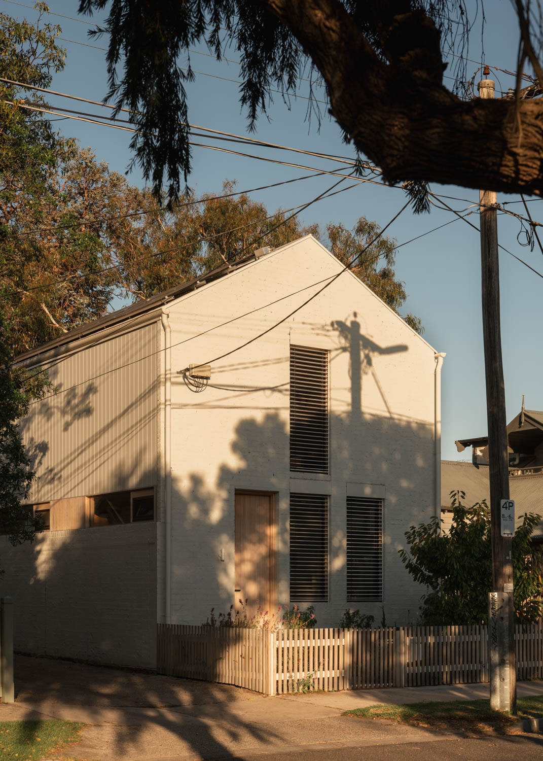 External Venetian Blinds in Little Brick House