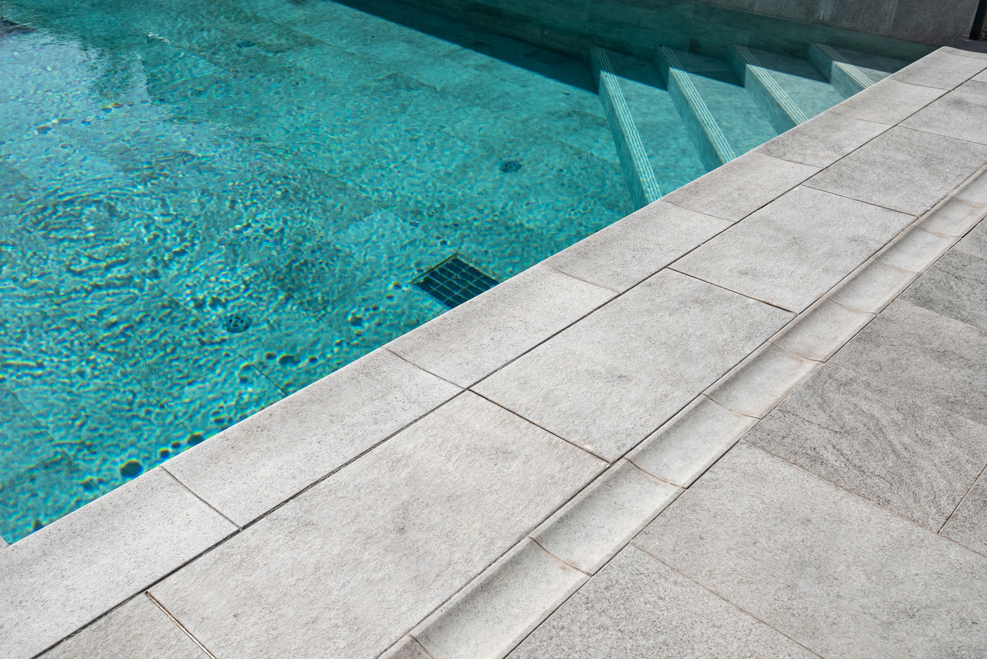 Porcelain Swimming Pool Rain Channels