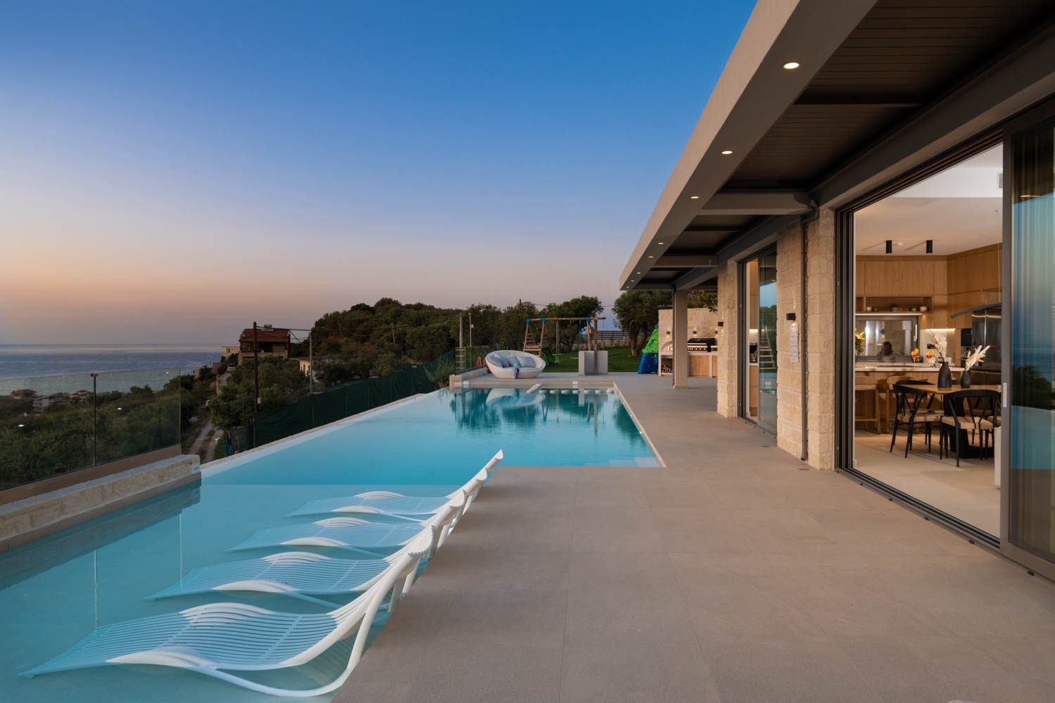 Coated Aluminum Systems at Villa Reale in Greece